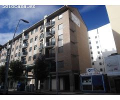 LOCAL COMERCIAL  EN ZONA DE LAS  LASTRA  LEON