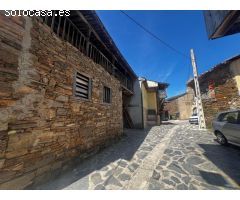 FANTASTICA CASA DE PIEDRA EN LOMBILLO