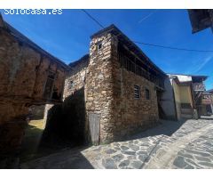 FANTASTICA CASA DE PIEDRA EN LOMBILLO