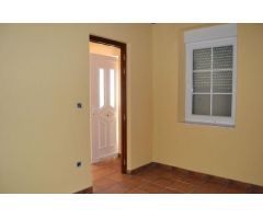 CASA CON TERRENO EN VILLAVERDE DE ARCAYOS