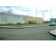 TERRENO CON USO RESIDENCIAL EL NAVATEJERA