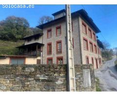HOTEL EN HERRRIAS- VEGA DE VALCARCE