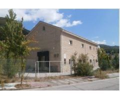 NAVE INDUSTRIAL EN RETANBILIDAD EN VILLABLINO