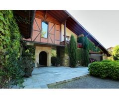 EXCLUSIVA VILLA EN CANTABRIA EN CLAVE CONTEMPORANEA
