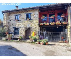 ENCATADORA CASA CON JARDÍN EN EL CORAZÓN DE LA NATURALEZA