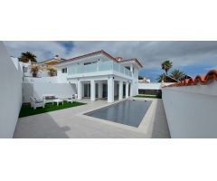 Villa de Lujo en Venta en La Barona, Santa Cruz de Tenerife
