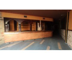 Local comercial centro