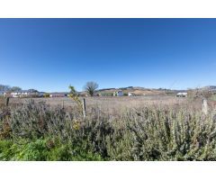 FINCA DE 18.270 M2 EN CACABELOS