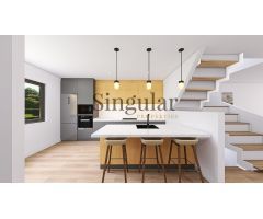 Descubre tu nuevo hogar en el cautivador Llers: Casa adosada con garaje privado
