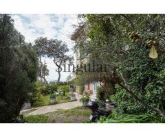 Exclusiva Villa Modernista con encanto histórico y vistas privilegiadas en el Tibidabo