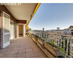 Impresionante planta 7 con vistas al Turó Parc