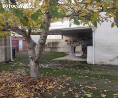 VENTA DE CASA CON TERRENO EN PARADASOLANA
