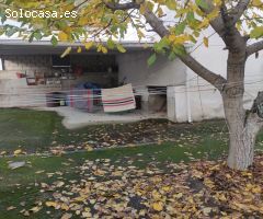 VENTA DE CASA CON TERRENO EN PARADASOLANA