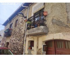 OPORTUNIDAD , CASA DE PIEDRA CON TERRENO A LADO DEL RIO EN SAN ESTEBAN DE VALDUEZA