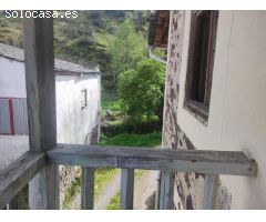 OPORTUNIDAD , CASA DE PIEDRA CON TERRENO A LADO DEL RIO EN SAN ESTEBAN DE VALDUEZA