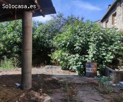 OPORTUNIDAD CASA CON TERRENO PARA REFORMAR EN CACABELOS