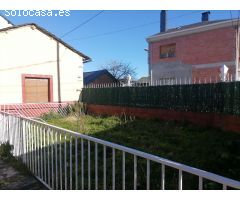 Casa con terreno en Venta en Cubillos del Sil, León