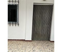 CASA DE CAMPO CON TERRENO.