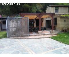 CHALET CON PISCINA ZONA VEJER