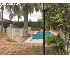 Fabuloso chalet en el Aljarafe Sevillano con piscina propia
