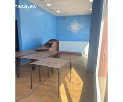 LOCAL COMERCIAL EN ZONA CENTRICA DE CHICLANA