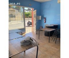 LOCAL COMERCIAL EN ZONA CENTRICA DE CHICLANA