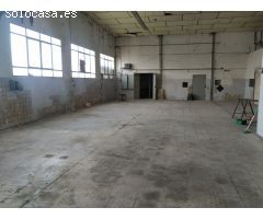 NAVE INDEPENDIENTE CON VIVIENDA