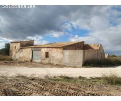 CASA DE 260 M2 CON 30.000 M2 DE TERRENO
