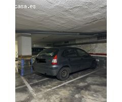 ???? ¡TU COCHE MERECE UN HOGAR EN ST. ADNREU DE LA BARCA! ????