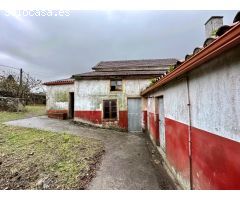 Magnifica casa con terreno y cuadras