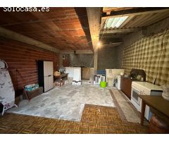 Preciosa Vivienda y terreno en Moeche