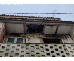 Edificio con vistas a la Ria de Cedeira.