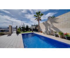 Chalet en Venta en Finestrat, Alicante