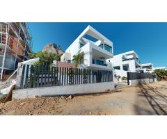 Chalet en Venta en Polop de la Marina, Alicante
