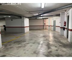 Se vende plaza de garaje en JUAN DE BORBON próximo tranvía Palmeral de zaraiche
