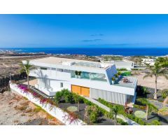 Villa de Lujo en Venta en Adeje, Santa Cruz de Tenerife