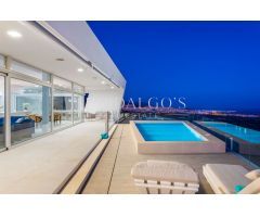 Villa de Lujo en Venta en Adeje, Santa Cruz de Tenerife