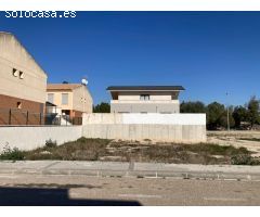 PARCELA URBANA DE 500 METROS EN RESIDENCIAL EL SALITRE LIBRILLA