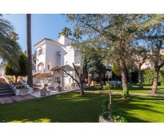 Precioso chalet en una de las mejores zonas de la Alcayna