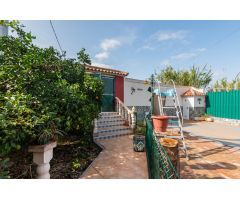 Bonita casa en La Raya con piscina y parcela de 700 m2