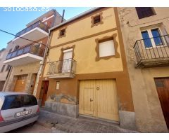 CASA POBLE AL COSTAT DE LERMITA DE ST JOAN