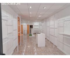 Local comercial al centre de Vilanova del camí
