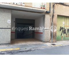 PÀRQUING EN VENDA AL CENTRE