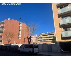 EXCELENTE SOLAR EDIFICABLE EN SET CAMINS