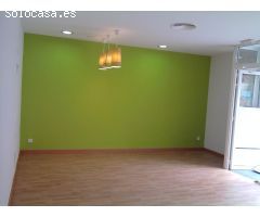 Oportunidad única en Vilanova del Camí: Local comercial en venta polivalente de 120 m²