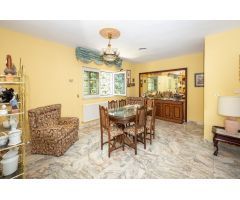 Exclusivo chalet con jardín y pisicina en Ogíjares