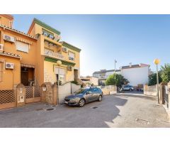 Venta de chalet pareado en Santa Fe (Granada)