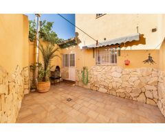 Venta de chalet pareado en Santa Fe (Granada)