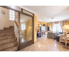 Chalet en Pinos Genil