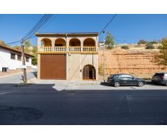 CHALET INDEPENDIENTE EN IZNALLOZ